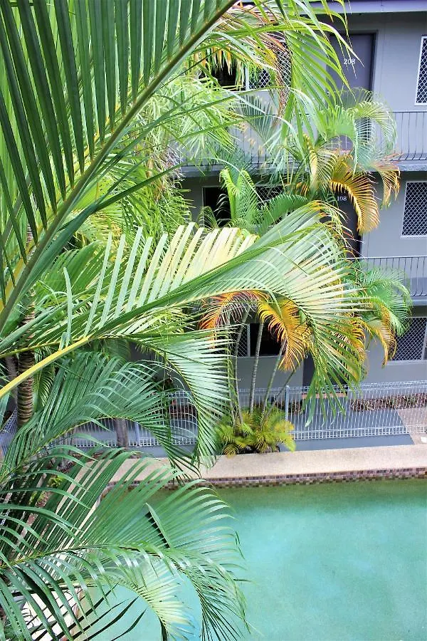 *** Hotel Lake Central Cairns Australia