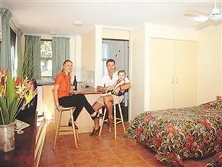 Lake Central Cairns Hotel